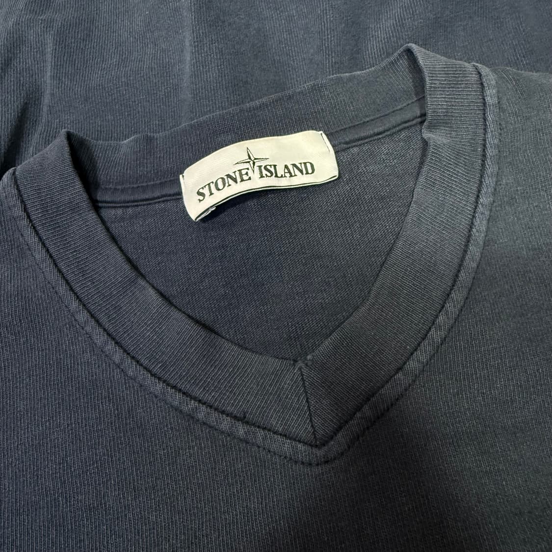 스톤아일랜드 네이비 브이넥 롱슬리브 상품이미지7