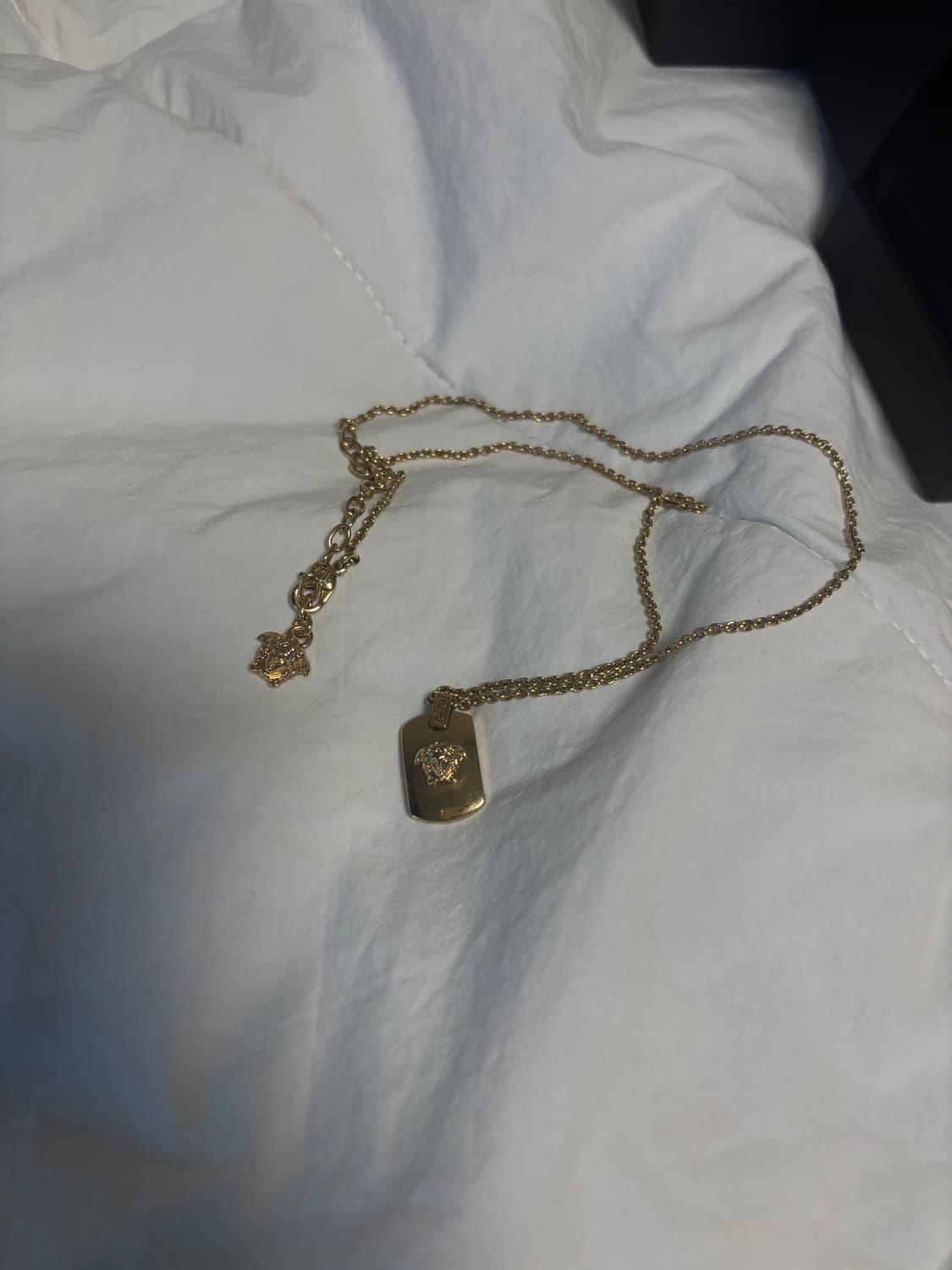 베르사체 메두사 네클리스 골드 상품이미지2