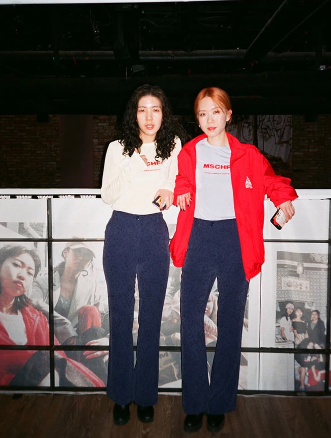 MSCHF 미스치프 텐셀 롱슬리브 라벤더블루레드로고긴팔티셔츠라운드넥나일론 상품이미지7