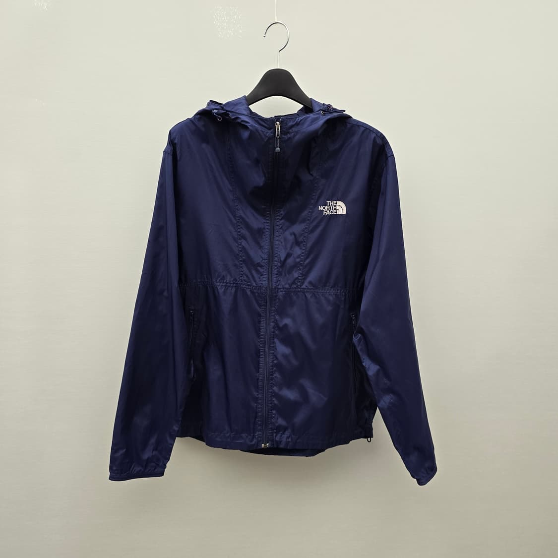 노스페이스 네이비 바람막이 후드 자켓 상품이미지1
