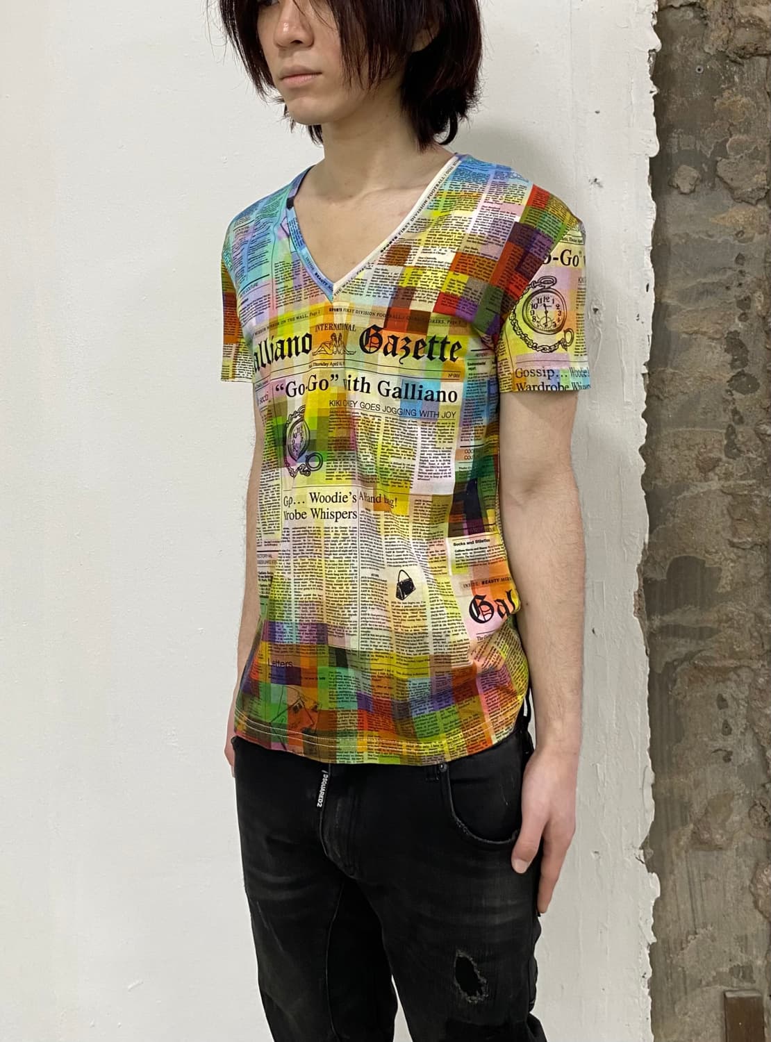 존 갈리아노 뉴스페이퍼 티셔츠 상품이미지3
