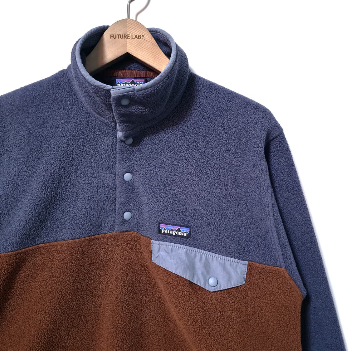 [S] 파타고니아 신칠라 스냅티 새틴 레드/ 블루 상품이미지3