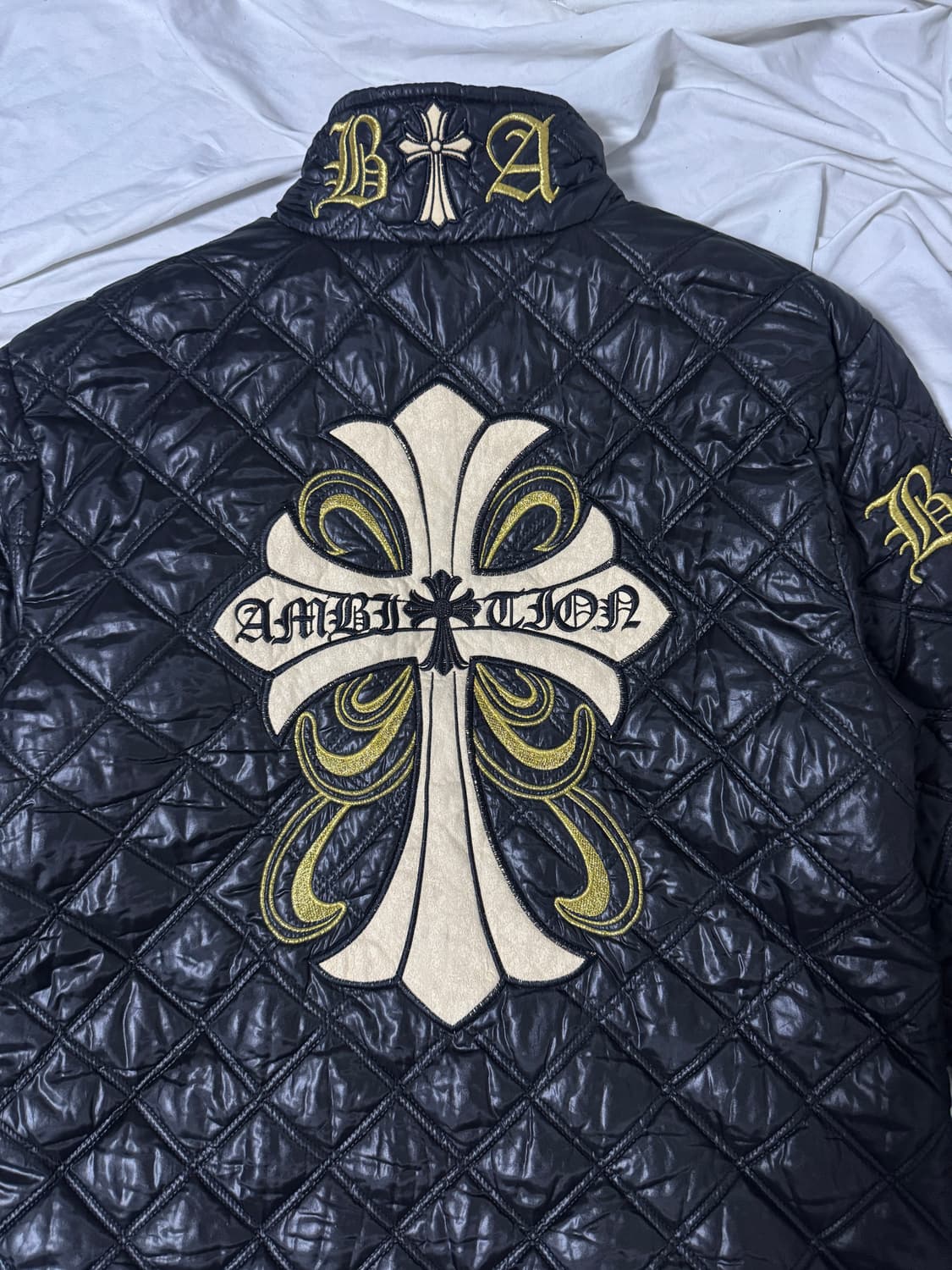 Be ambition 레터링 크로스 퀼팅 자켓 y2k vkei lgb 상품이미지3