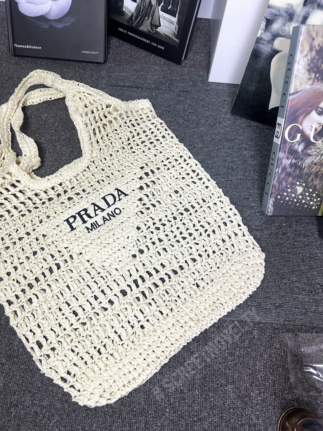 프라다 뷰티 라탄백 에코백 아리보리 세일가 무료배송 상품이미지4