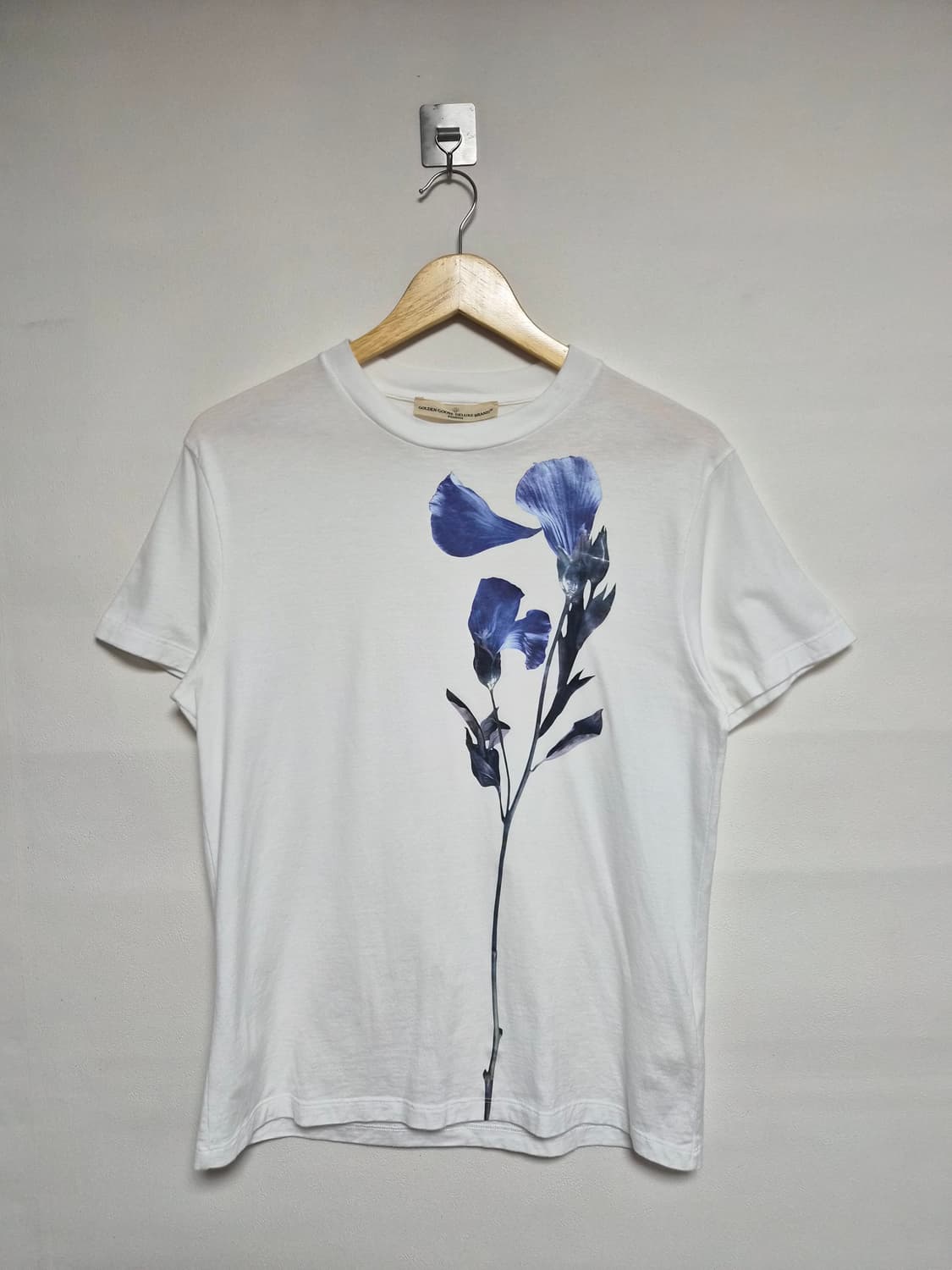 골든구스GoldenGoose 플라워 화이트 티셔츠  - T119 상품이미지1