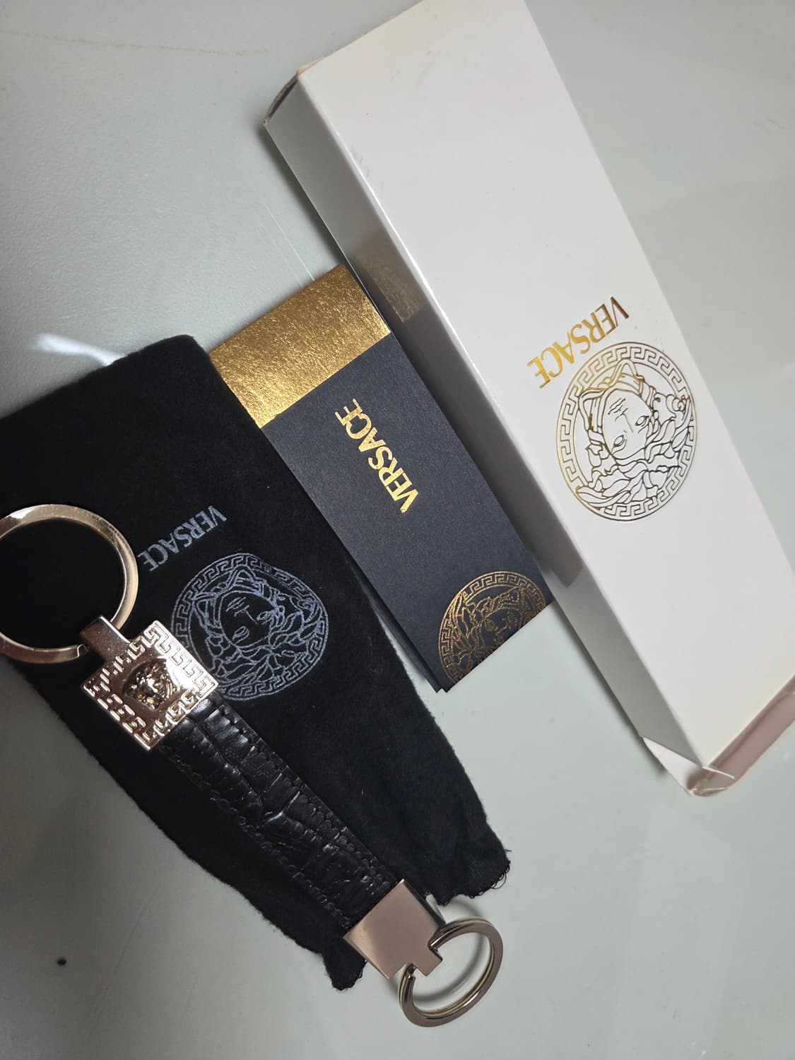 베르사체 가죽 키링 열쇠고리 상품이미지1