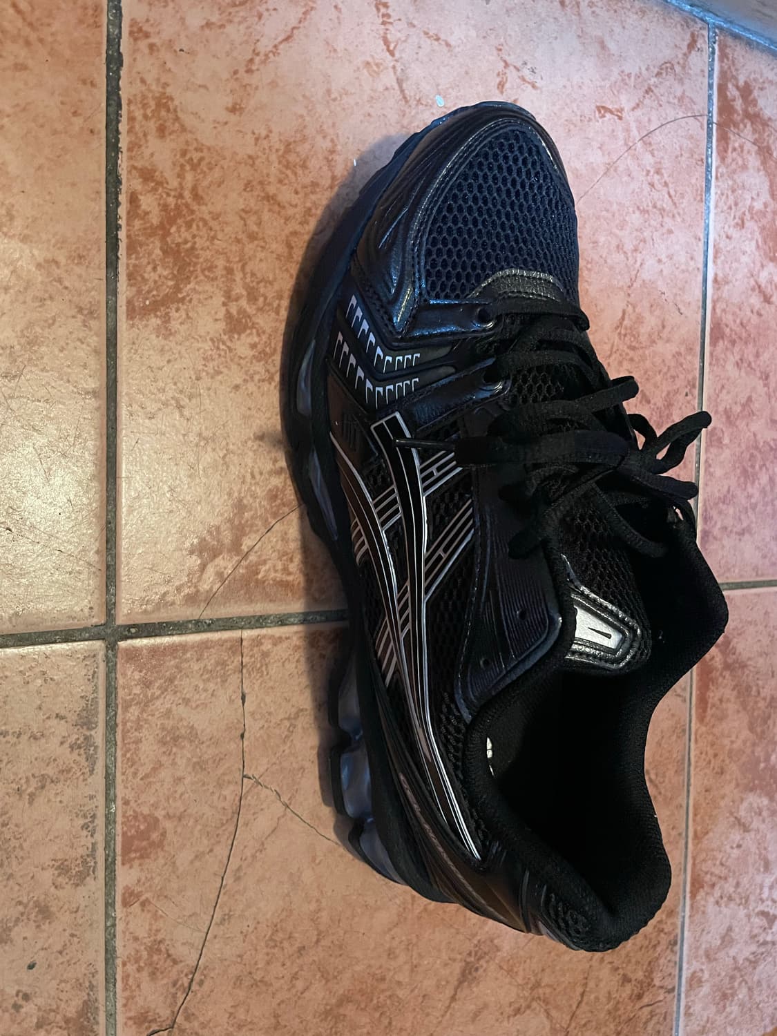 아식스(asics) 젤카야노 14 블랙 퓨어 실버 280 팝니다 상품이미지3