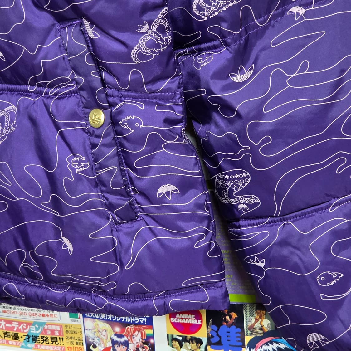 아디다스 퍼플 크라운 카모 패턴 걸스 패딩 상품이미지5