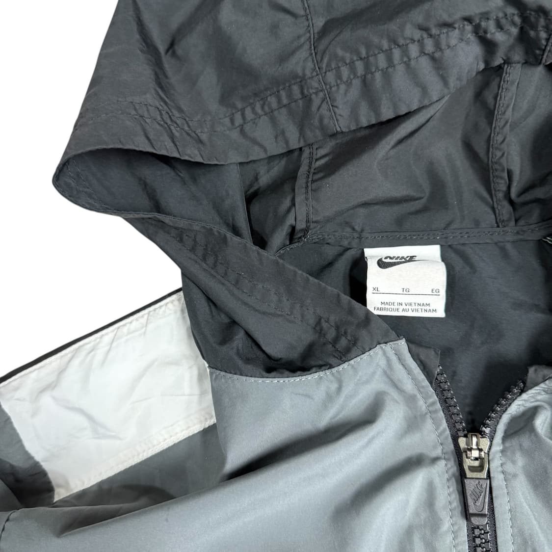 나이키 바람막이 상품이미지2