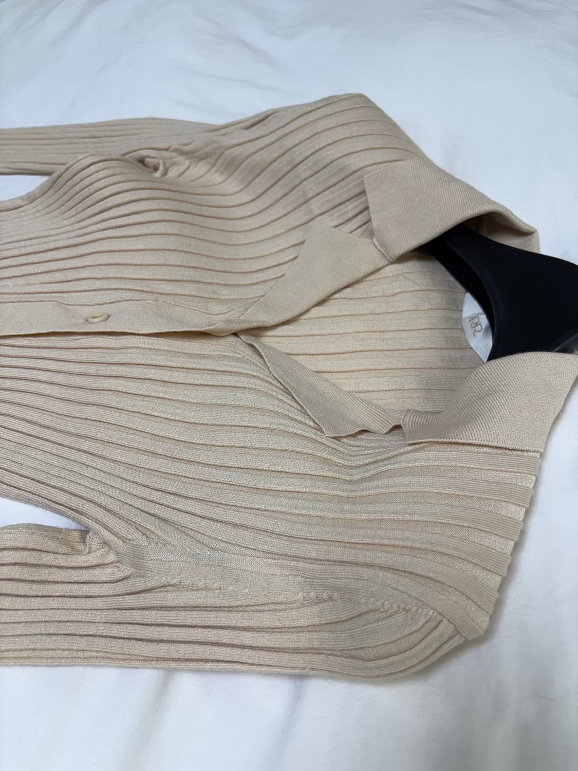 오르 카라 니트 베이지 상품이미지1