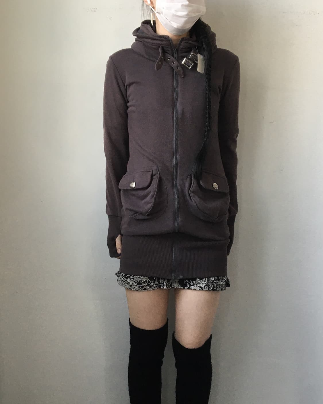 Belted high neck zip up 상품이미지1