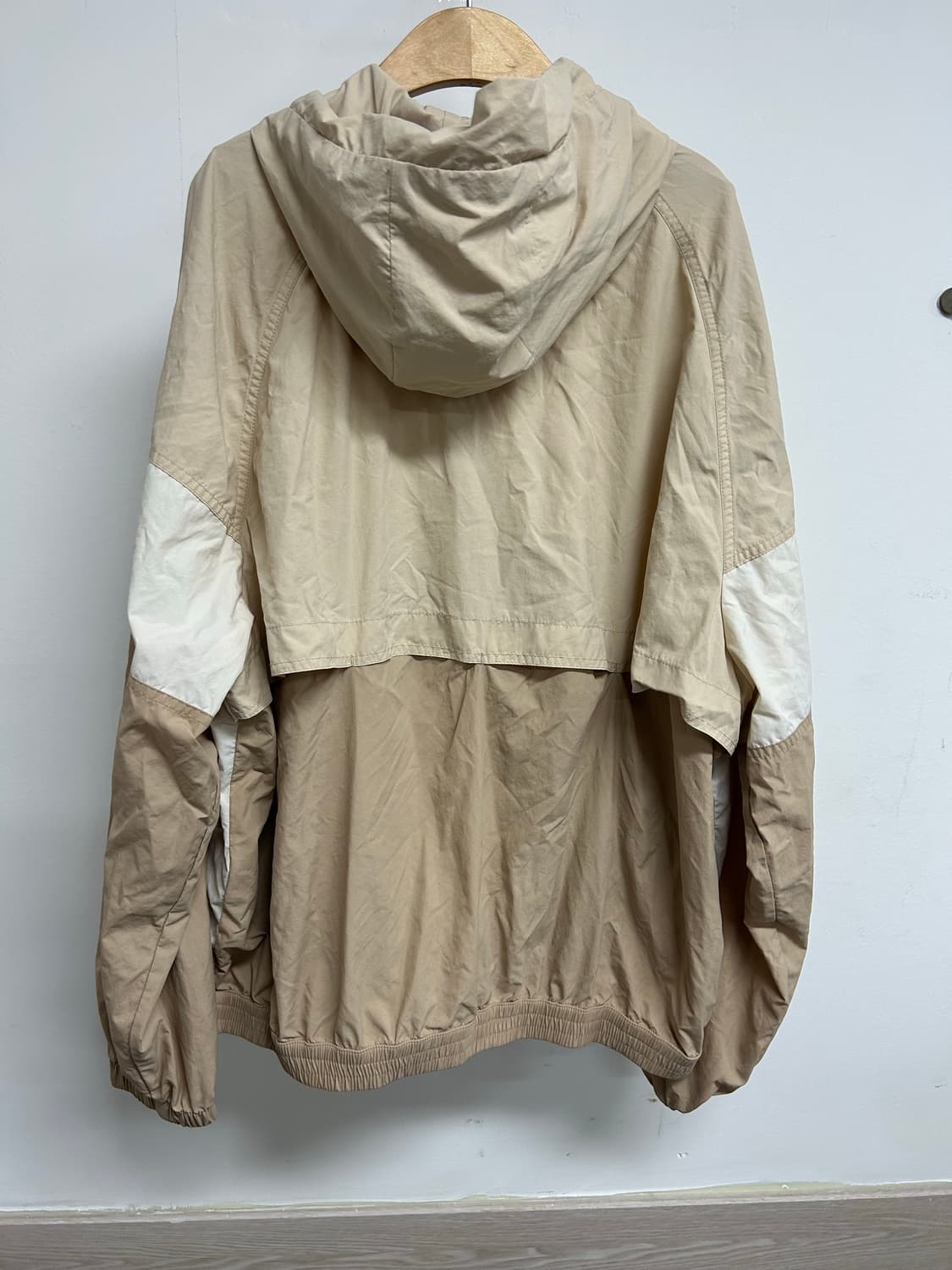 널디 NEROY 트랙 후드집업 L 상품이미지4