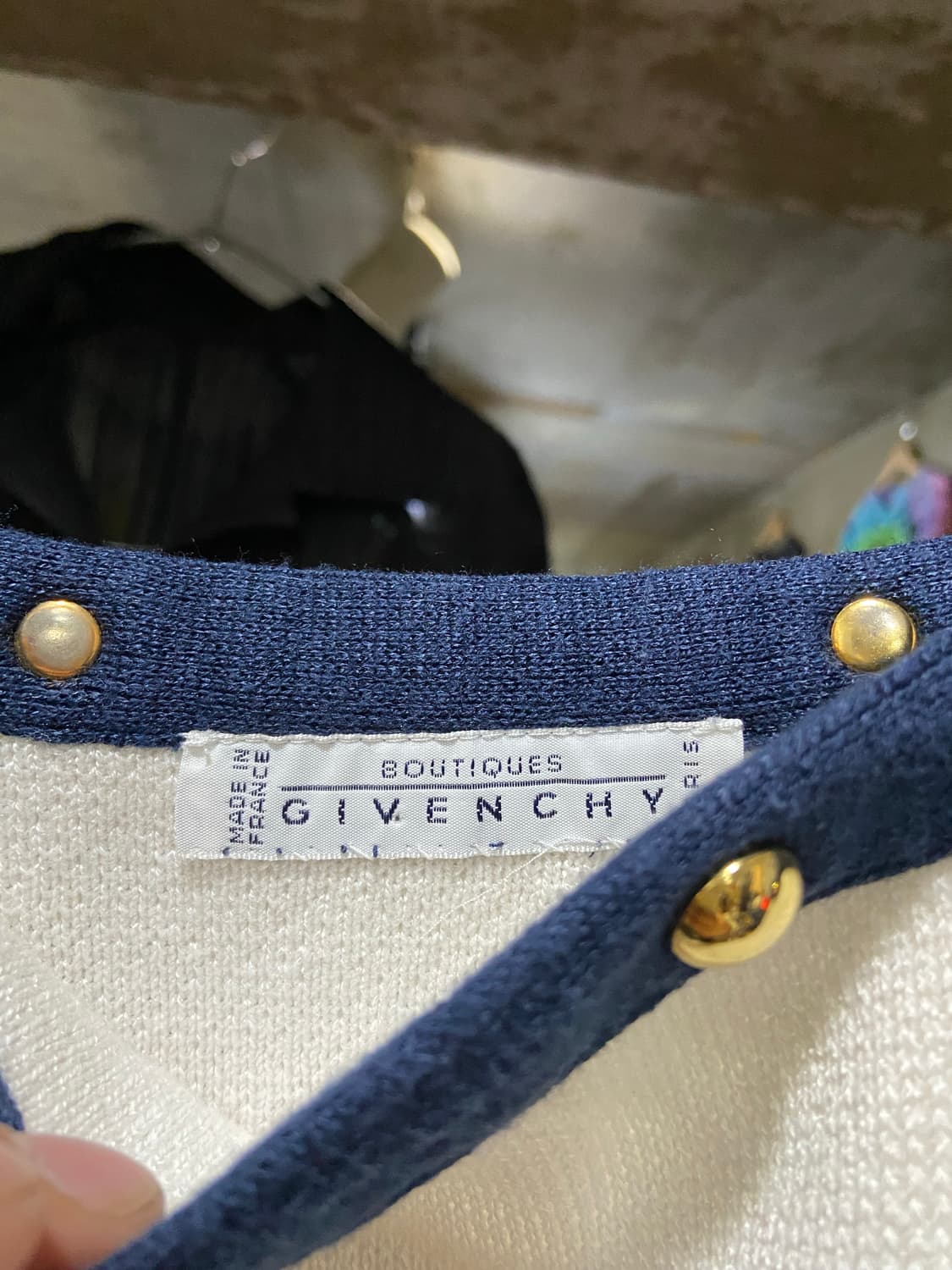 Givenchy 지방시 부띠끄 라인 니트 나시 상품이미지5