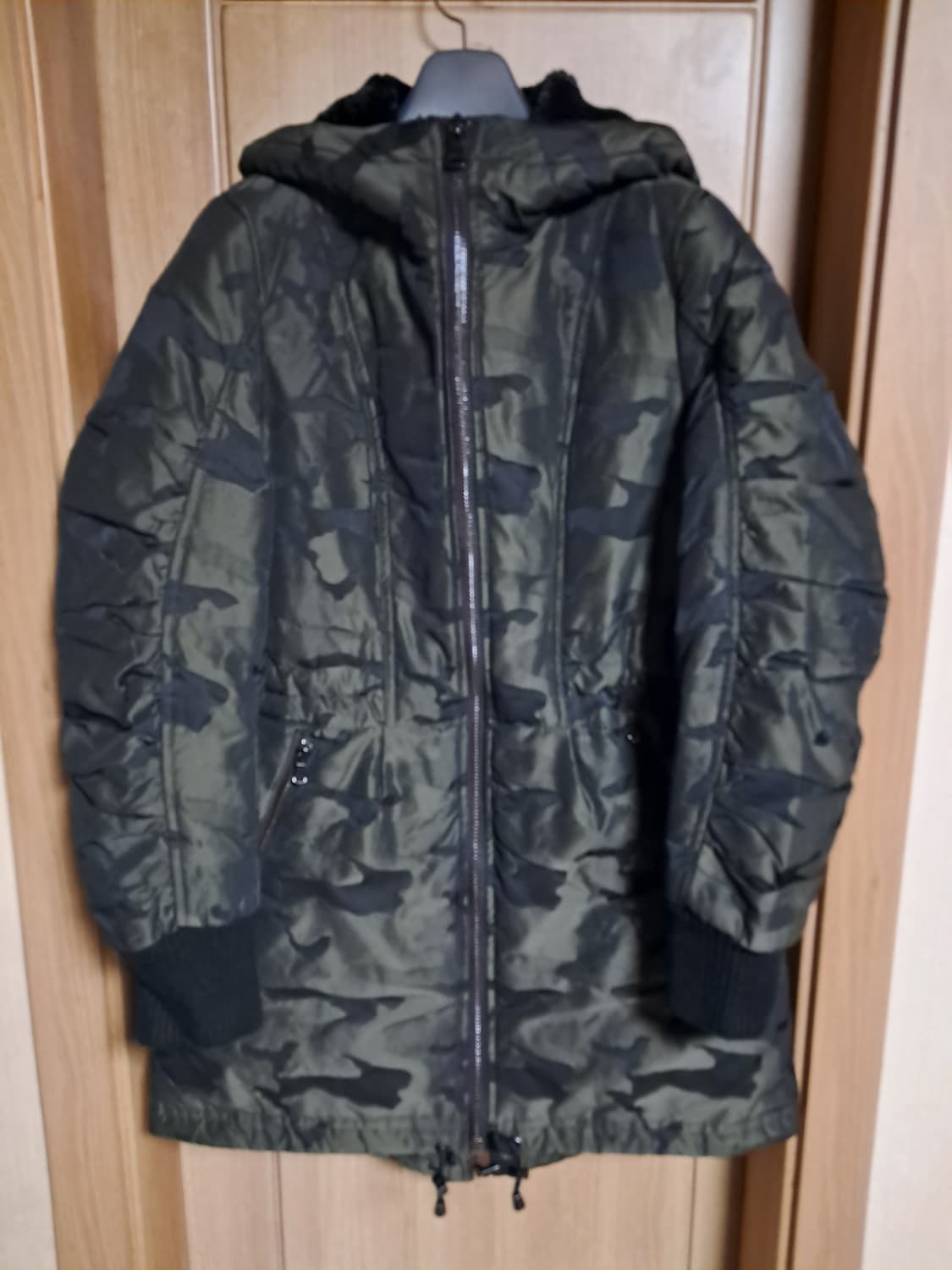 DKNY 롱패딩 XS  상품이미지2