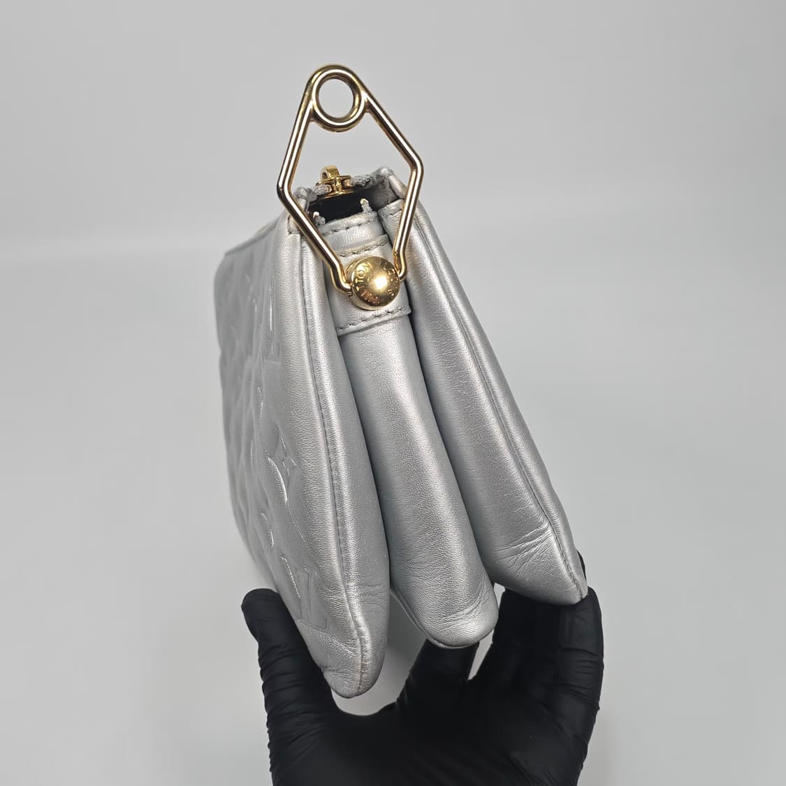 루이비통 쿠상BB 크로스백 상품이미지5