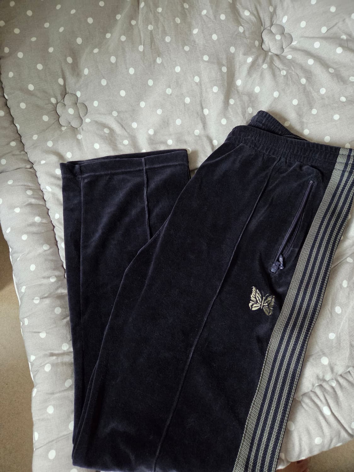 니들즈 트랙팬츠(벨벳/남색) L
 상품이미지1