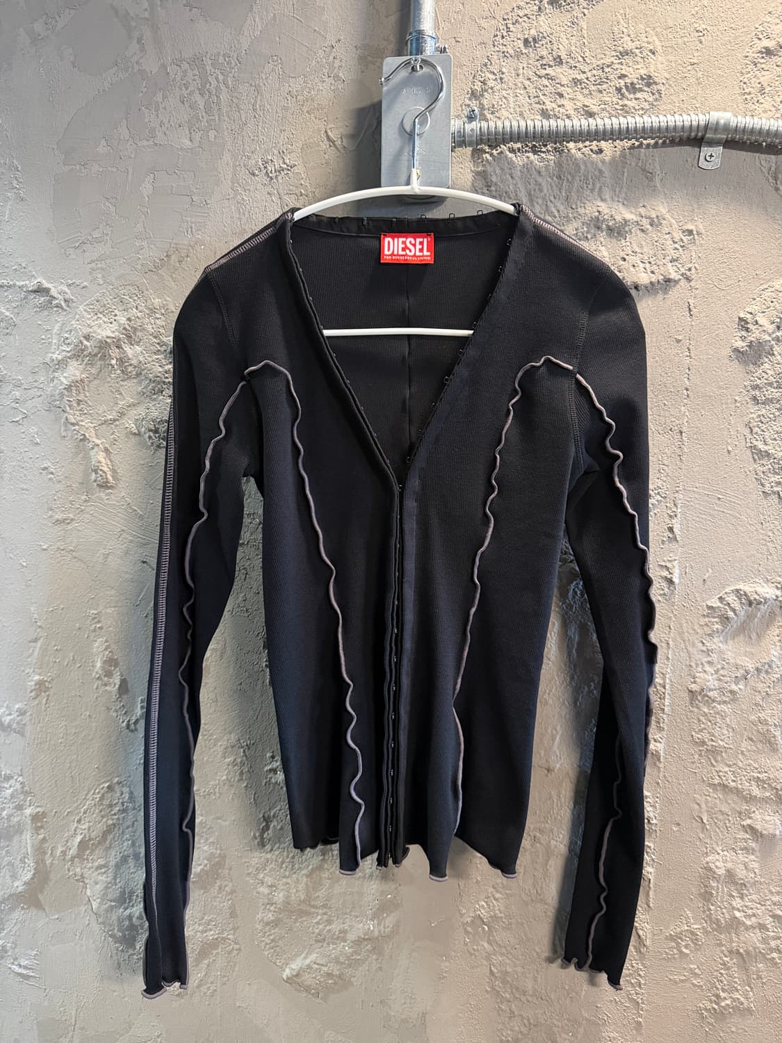 디젤 코르셋 훅 디테일 슬림 가디건 블랙 XS 상품이미지1