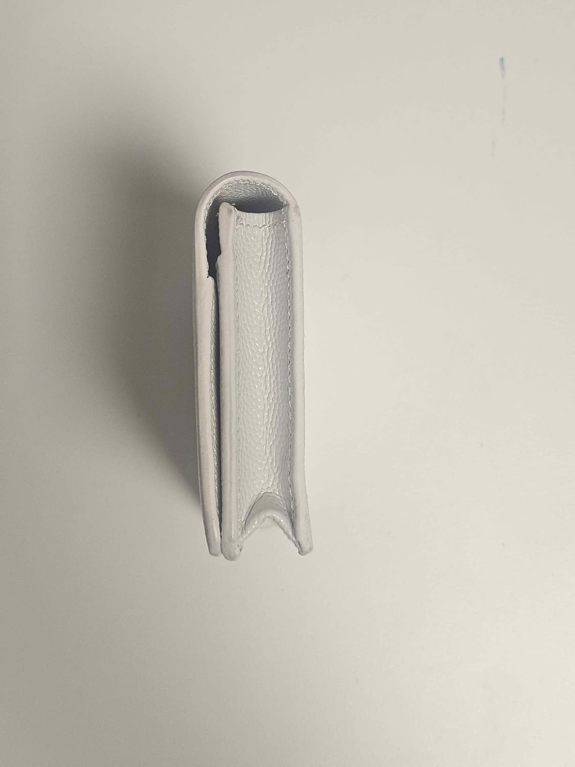 Swarovski white wallet 상품이미지4