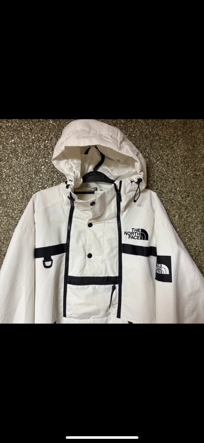 (105) 노스페이스 아노락 바람막이 화이트 상품이미지3