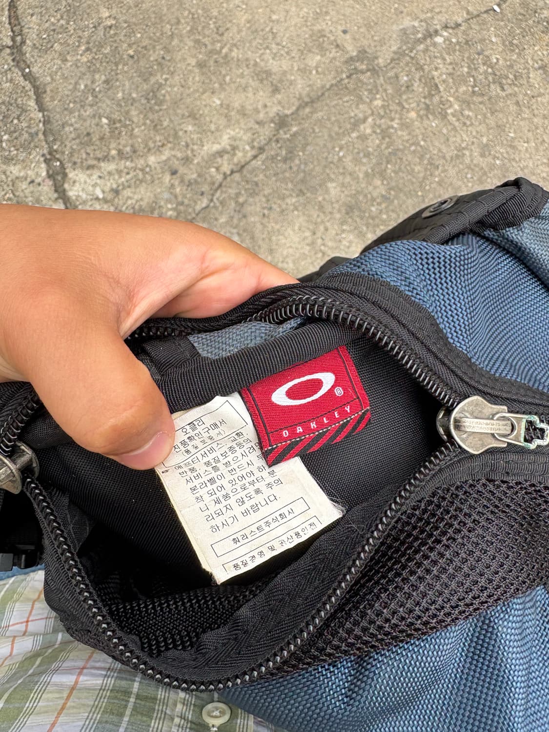 Oakley 아이콘 백팩 네이비 상품이미지5