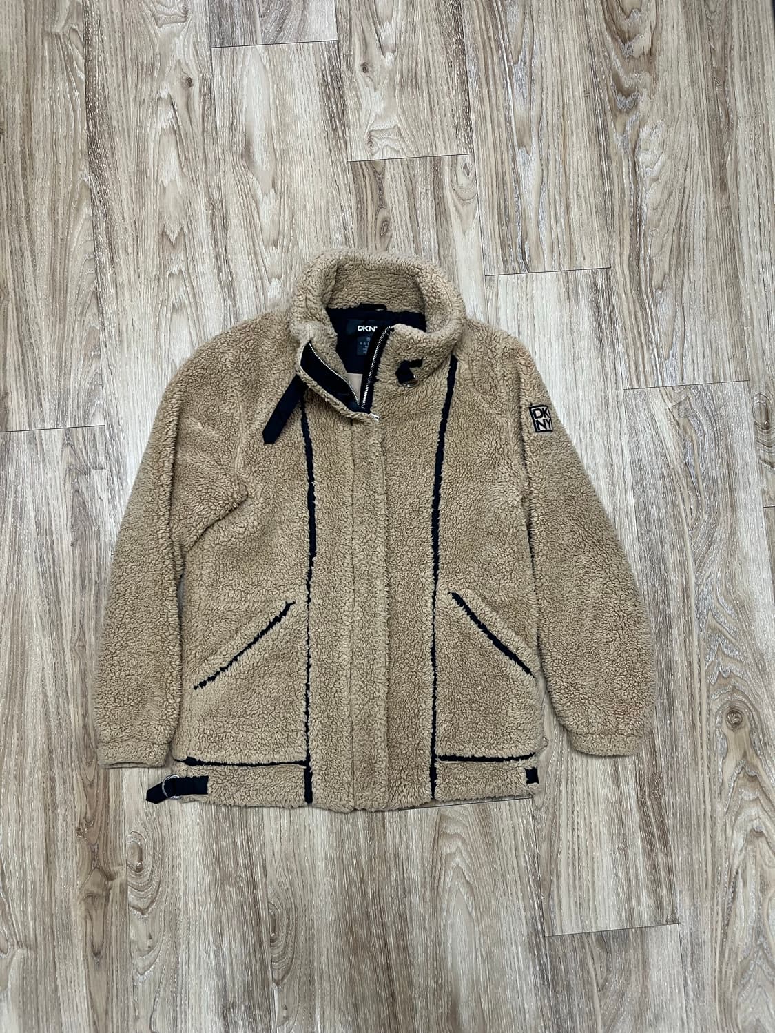 DKNY 무스탕 플리스 자켓 상품이미지1