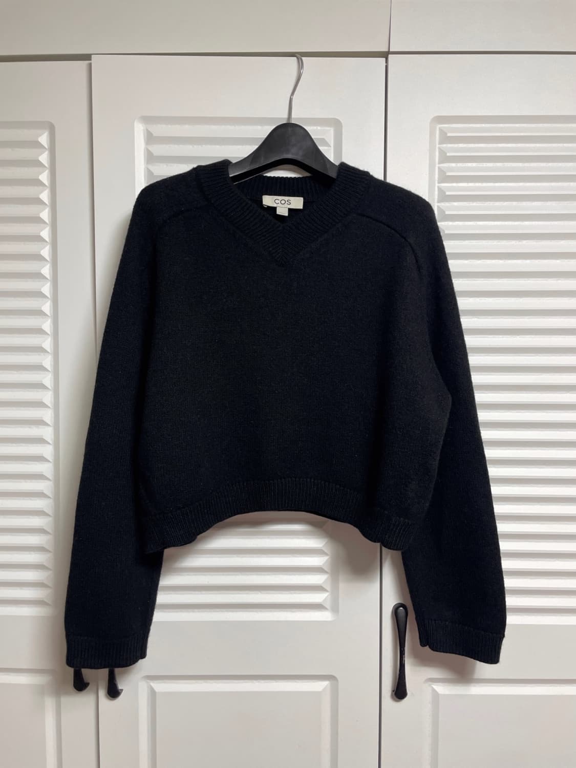 COS 크롭 니트 상품이미지1