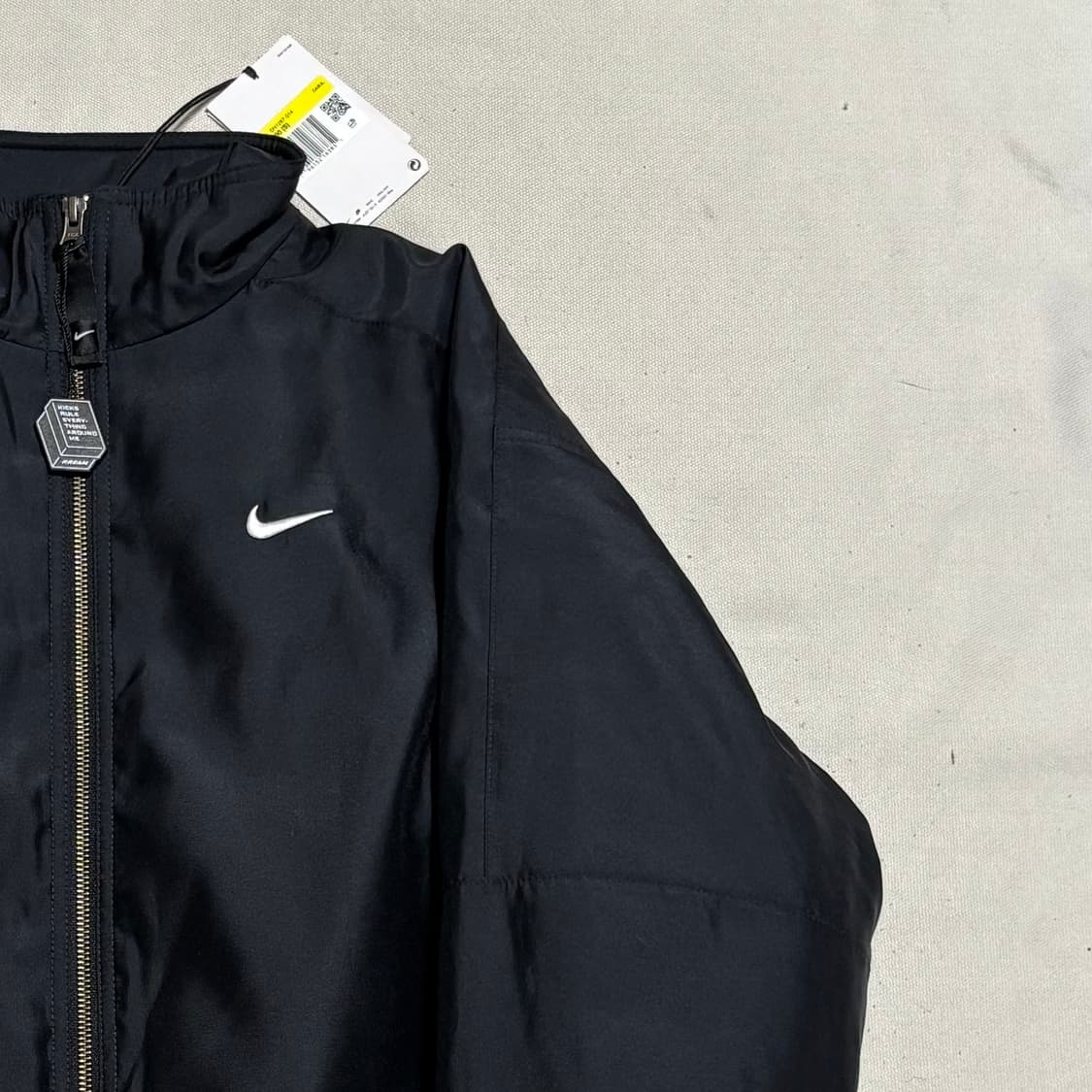 S 새상품 나이키 NRG 스우시 사틴 봄버 자켓 상품이미지1