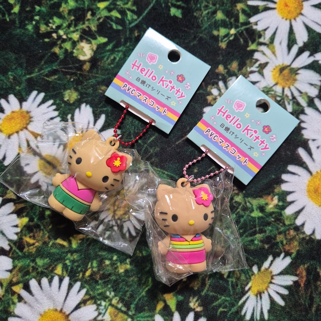 Hello kitty 헬로키티 태닝키티 고무 pvc 입체 키링 새상품 상품이미지1