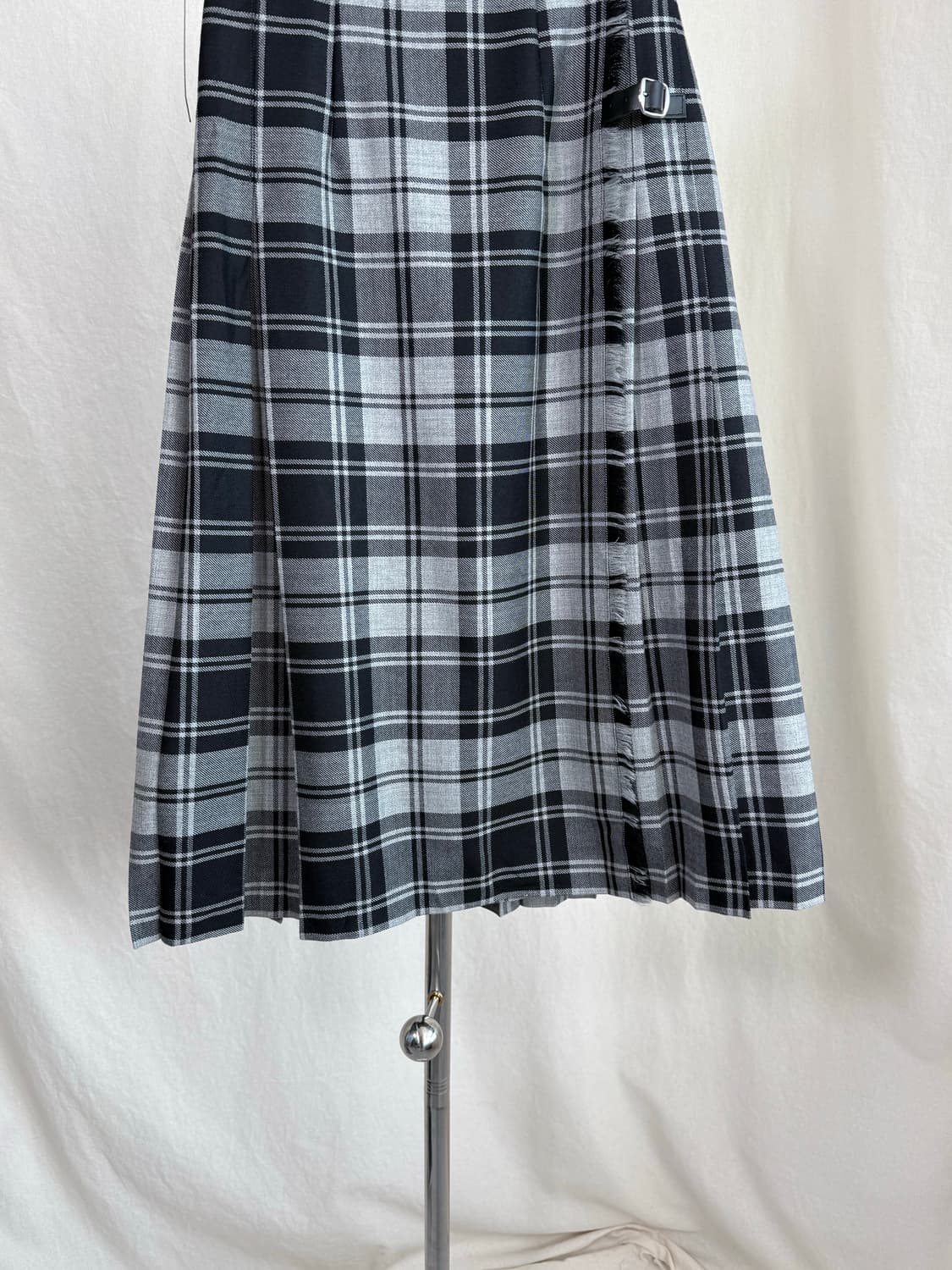 O’NEIL of DUBLIN 프린지 랩스커트 상품이미지5