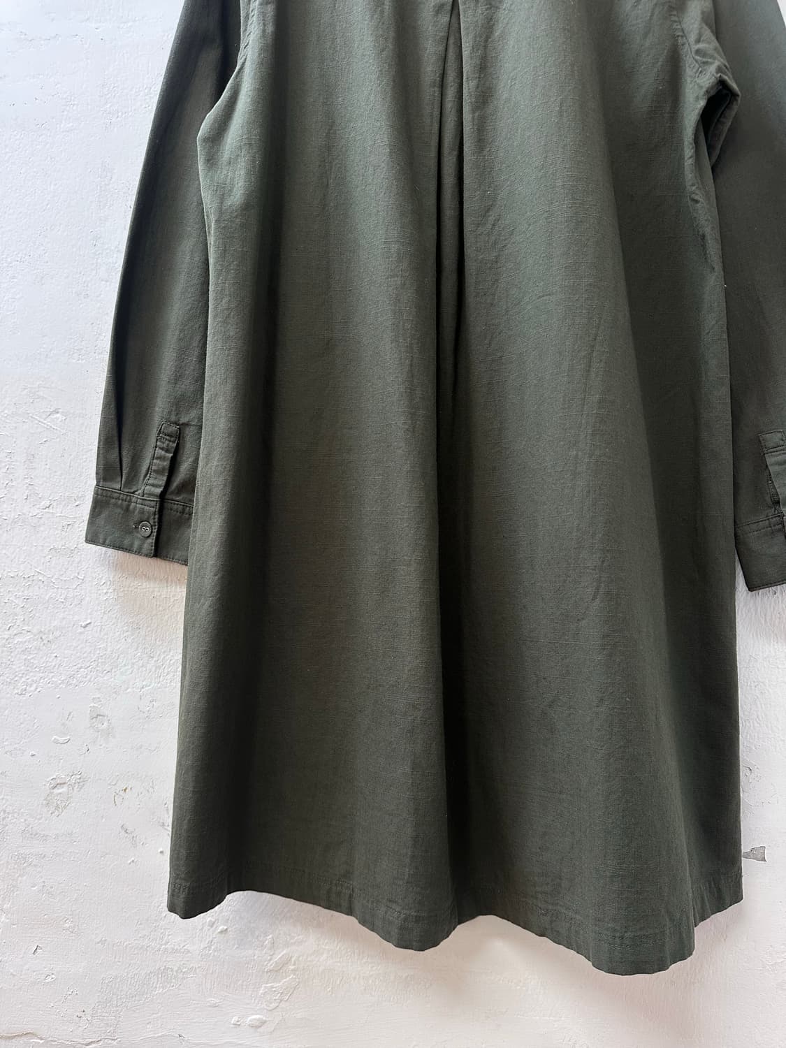 택있는새상품 일본빈티지 카키 포켓 디테일 싸개 버튼 셔츠 야상 자켓 상품이미지5