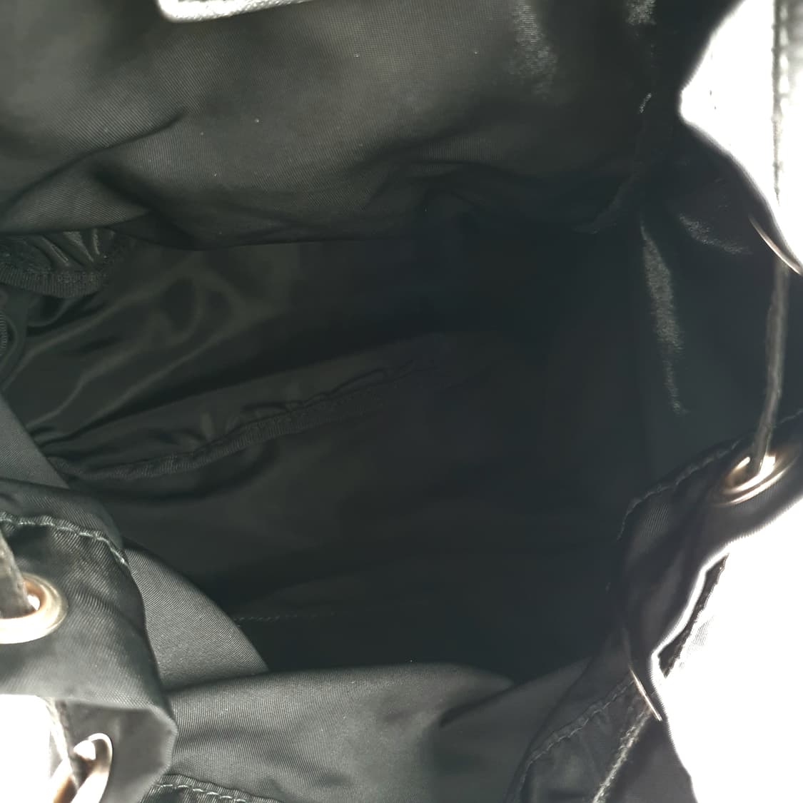 프라다 삼각로고 리나일론 미니 백팩 상품이미지10