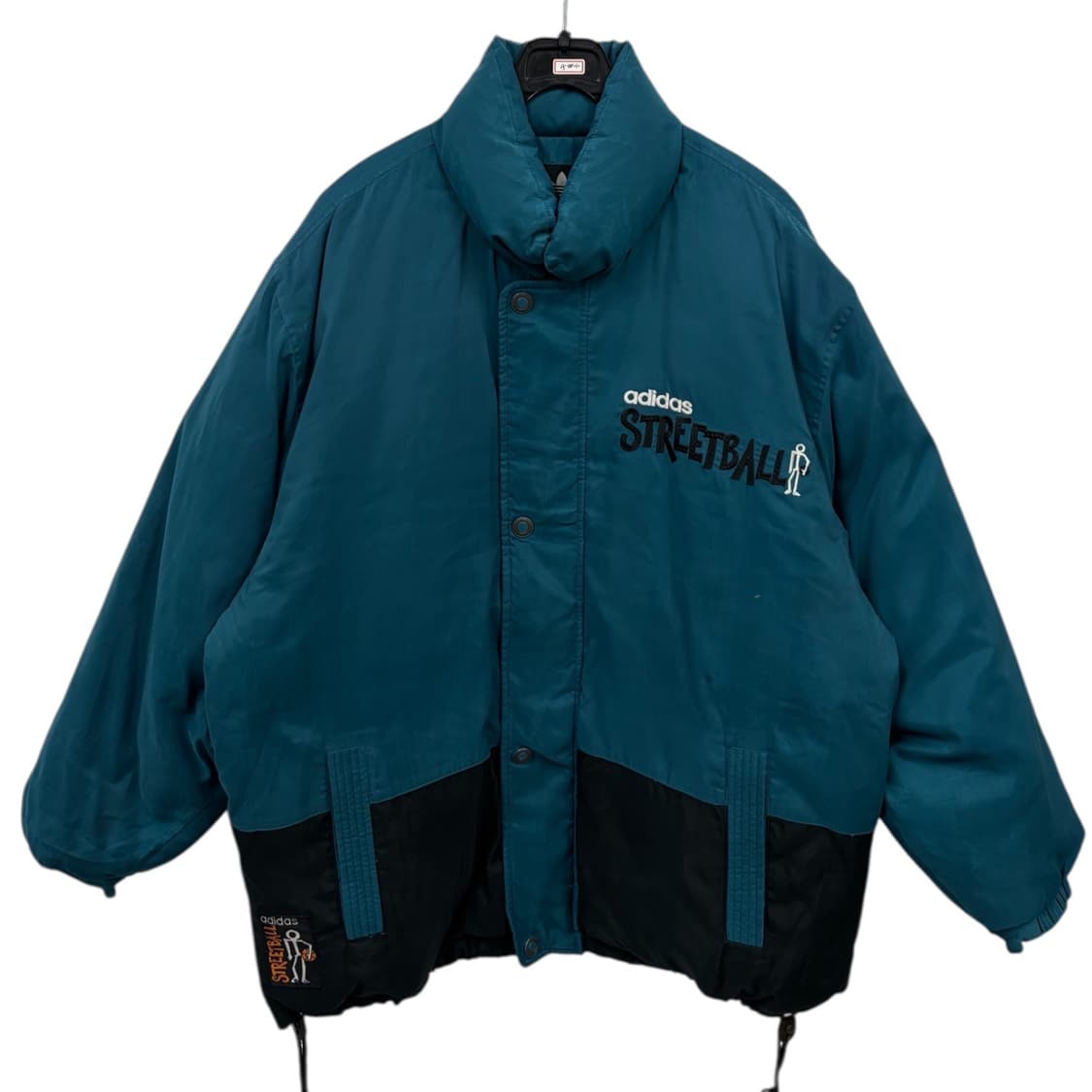 아디다스 올드스쿨 다운패딩 상품이미지1