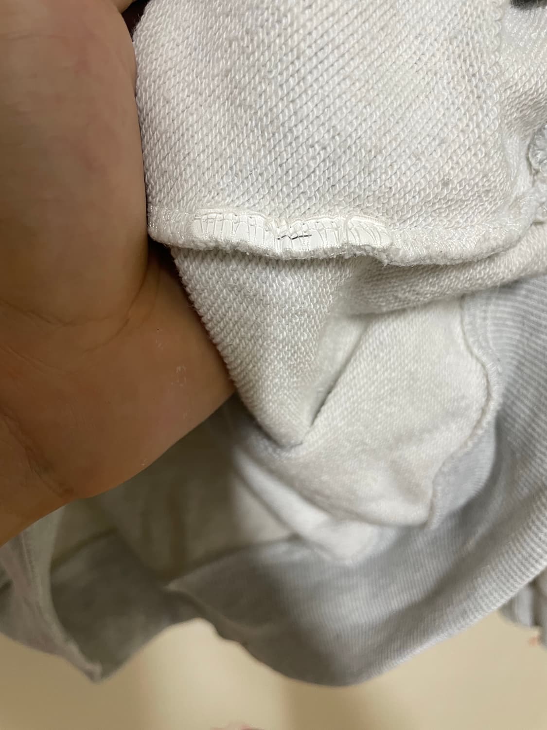 팔라스 회색 로고 후드티 상품이미지9