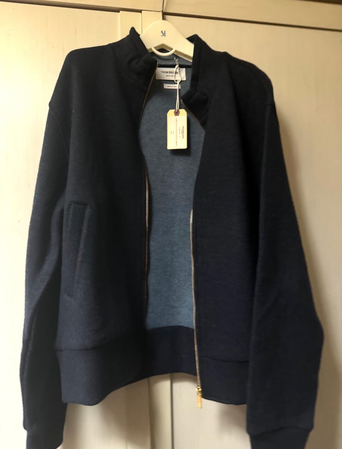 톰브라운 자켓 네이비 3사이즈 상품이미지1