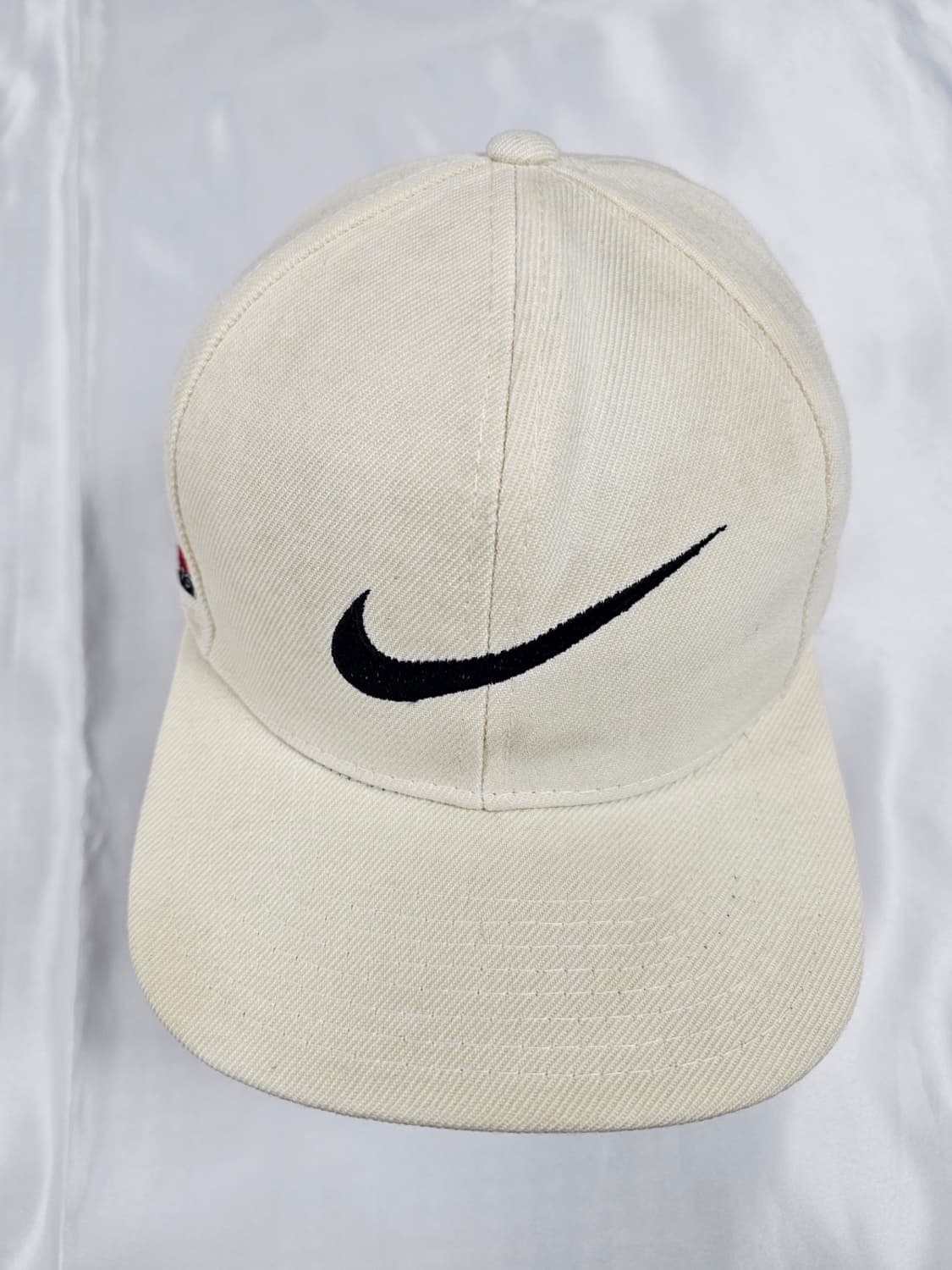 나이키민희진모자 상품이미지9