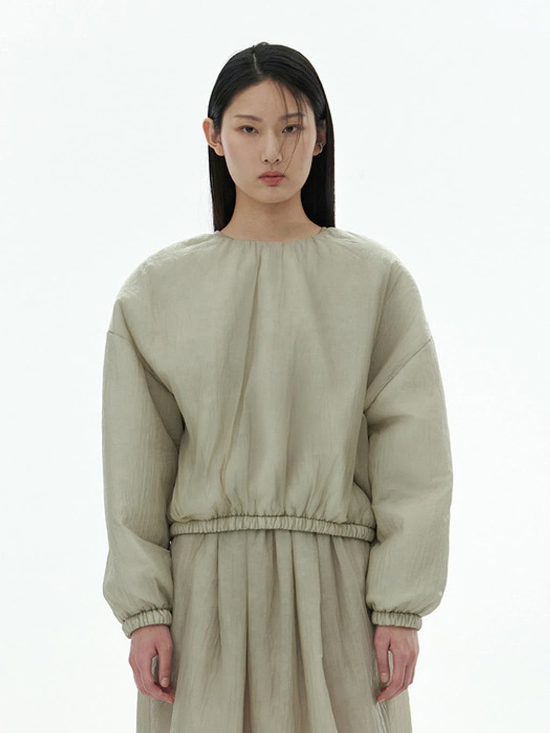 아모멘토 아우터 구해요! 상품이미지4