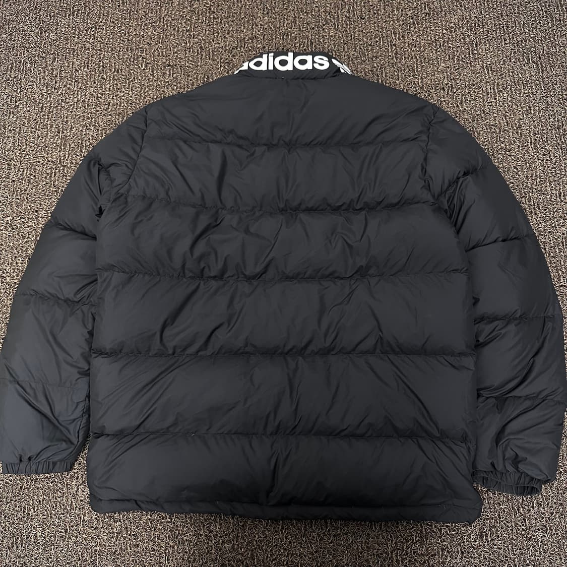 아디다스 덕다운 양면 패딩 블랙 110(2XL) 상품이미지4