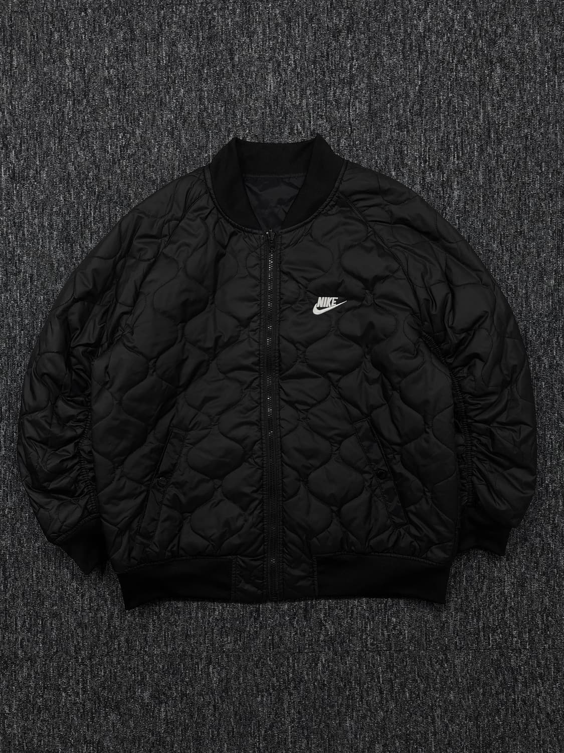 나이키 리버시블 블랙 퀼팅 자켓 상품이미지3