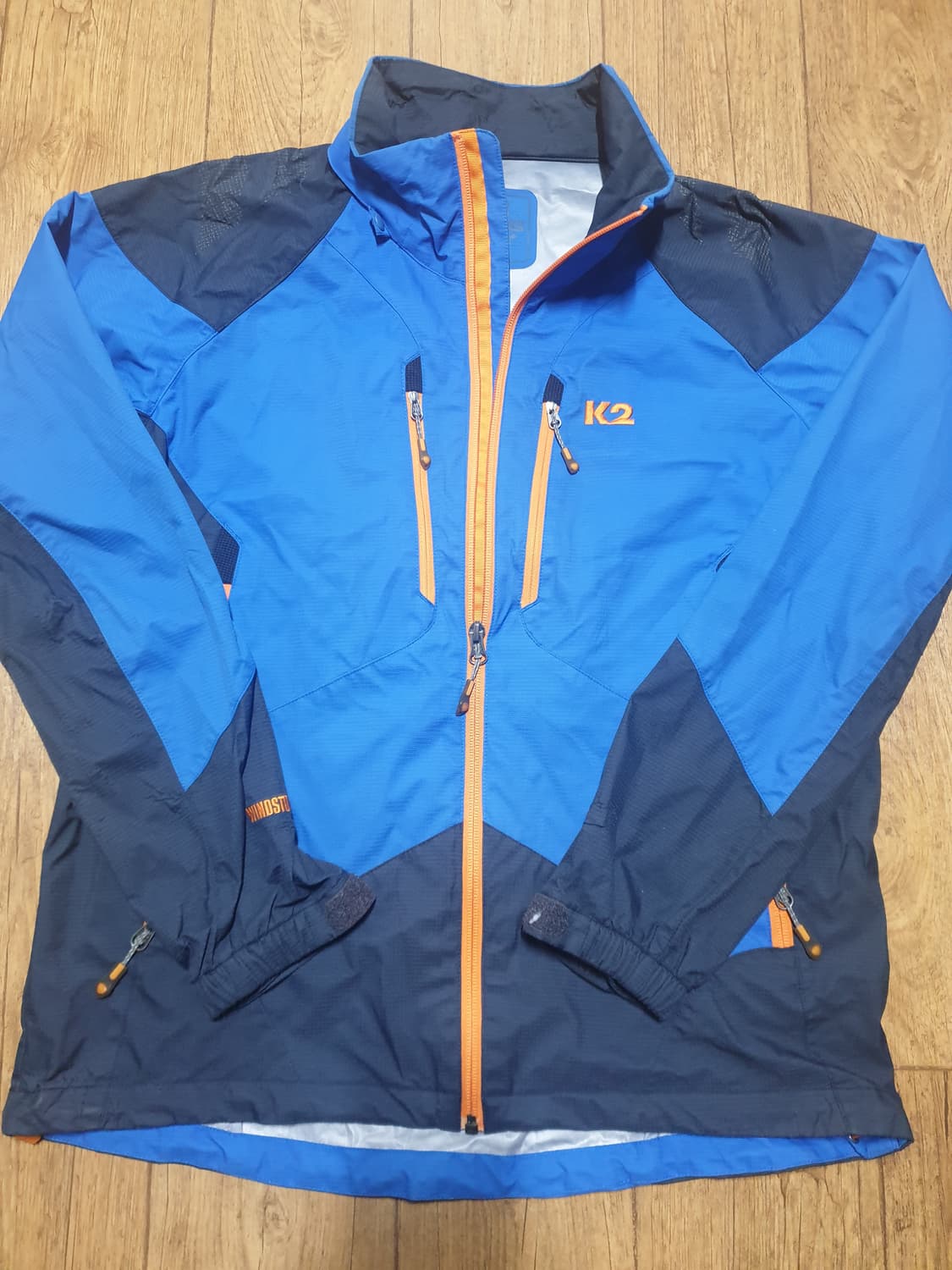k2 아웃도어 바람막이 95 사이즈입니다 상품이미지3