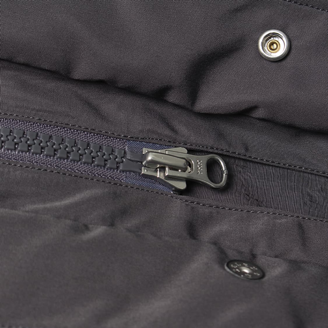  PURPLE LABEL "Grey Wind Breaker" 상품이미지7