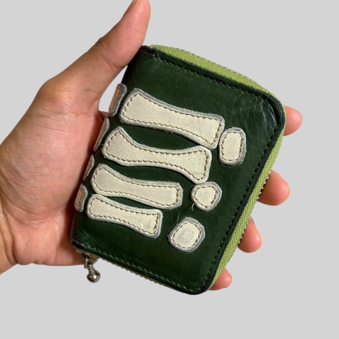 캐피탈 떰즈 업 본 핸드 지갑 미니 그린 상품이미지4