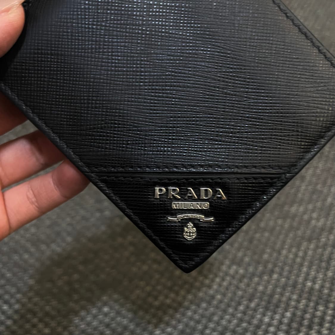 (정품) 프라다 사피아노 머니클립 블랙 상품이미지7