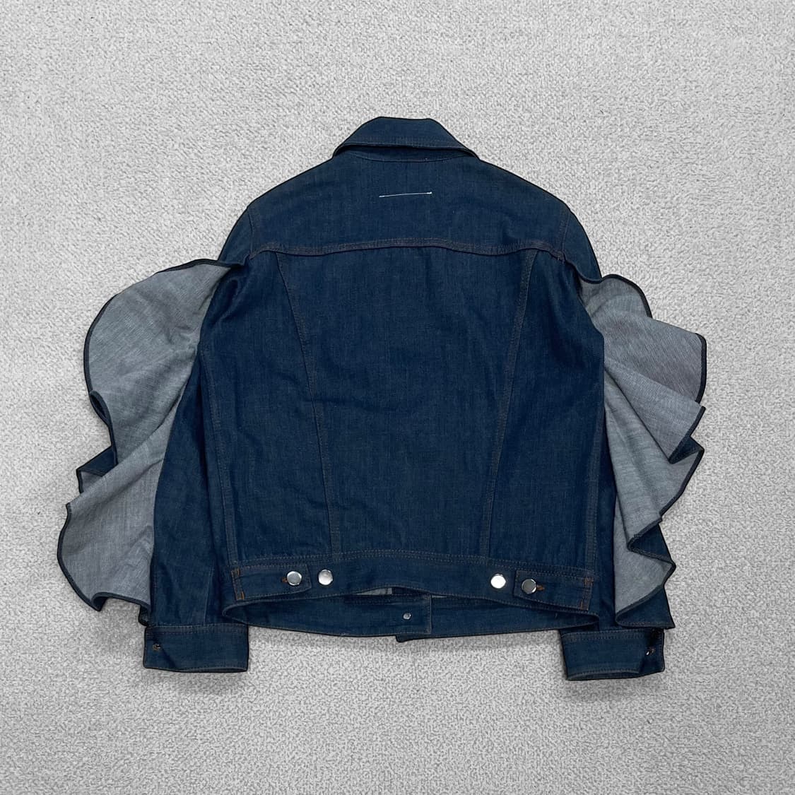 MM6 메종 마르지엘라 우먼스 프릴 셔링 셀비지 데님 자켓 상품이미지2