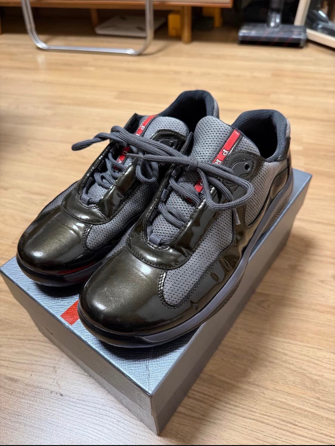 프라다 아메리카컵 UK8 상품이미지1