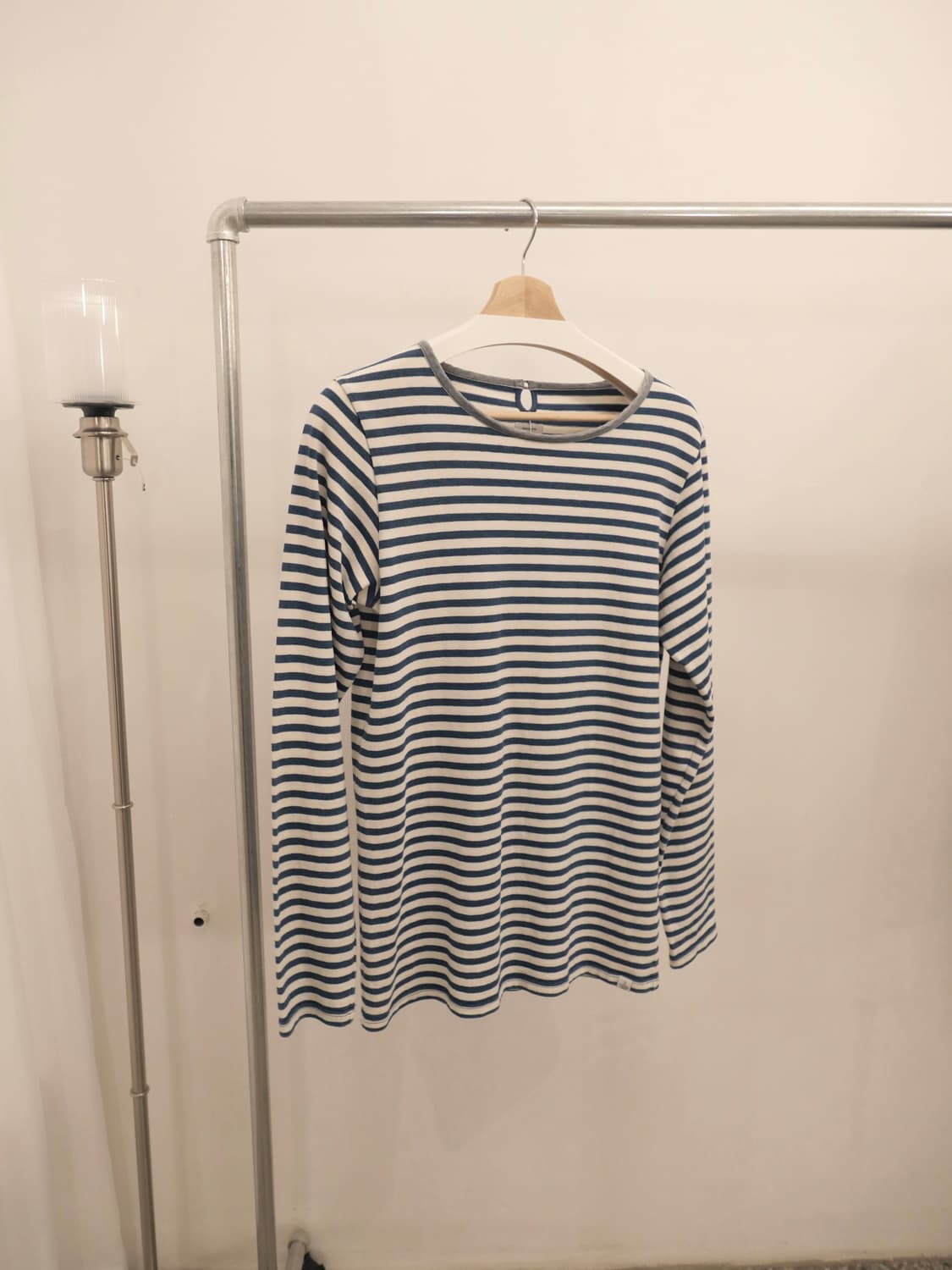 비즈빔 스트라이프 롱슬리브 상품이미지1