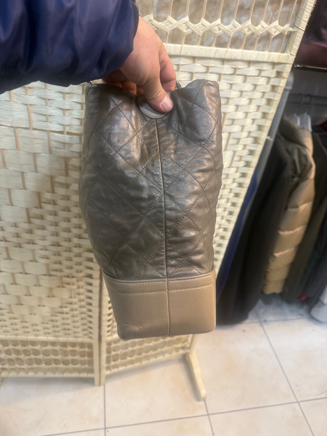 정품 샤넬 가브리엘 클래식 체인 숄더백 팝니다 상품이미지4