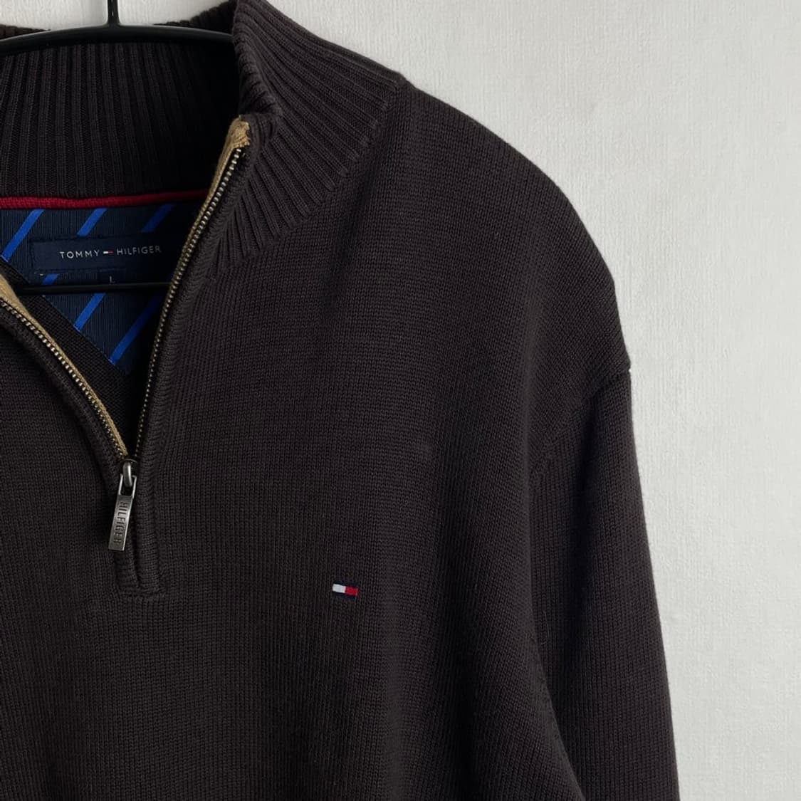 타미힐피거 반집업 니트 상품이미지1