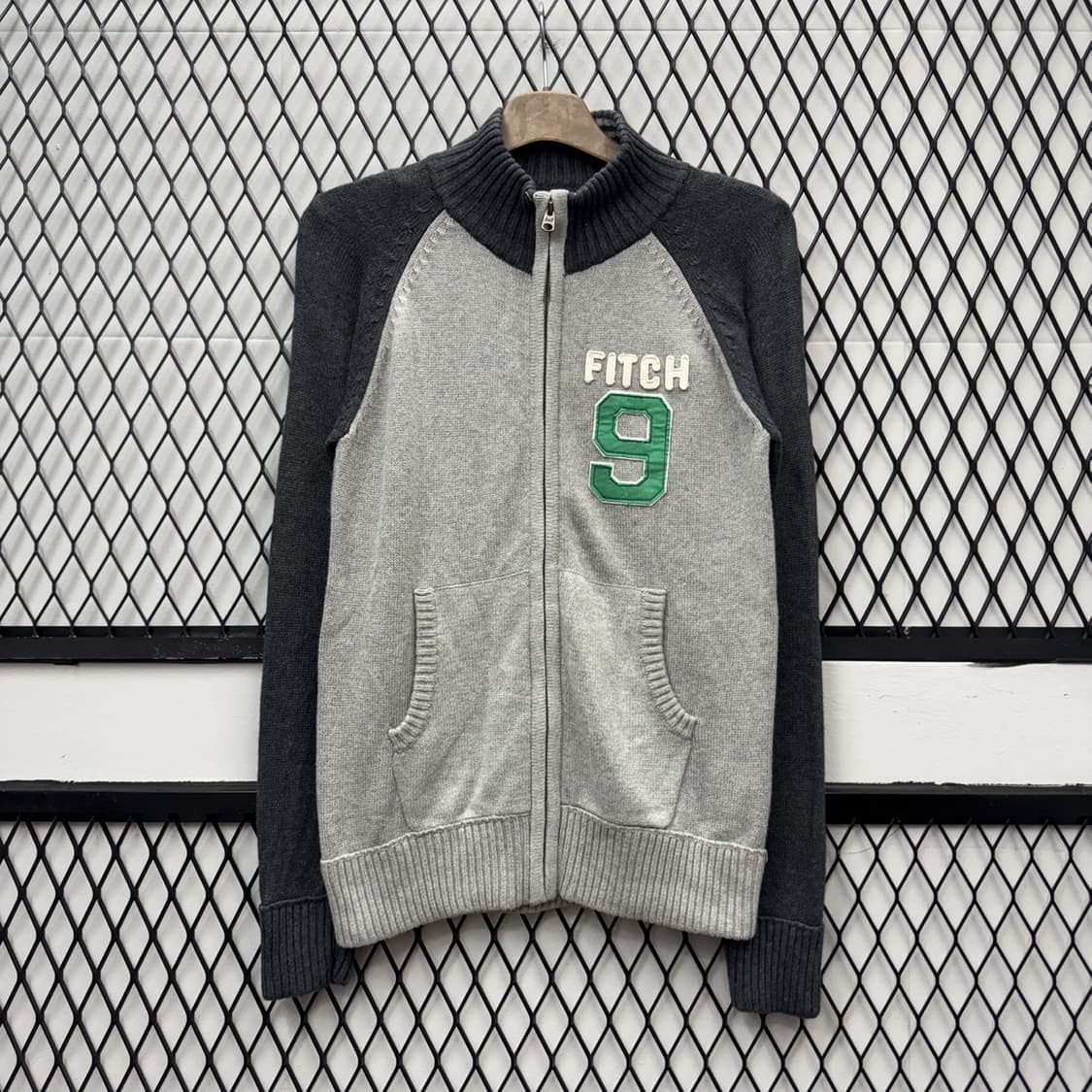 00s 아베크롬비 자켓 전면 피치 로고 디테일 니트 집업 상품이미지1