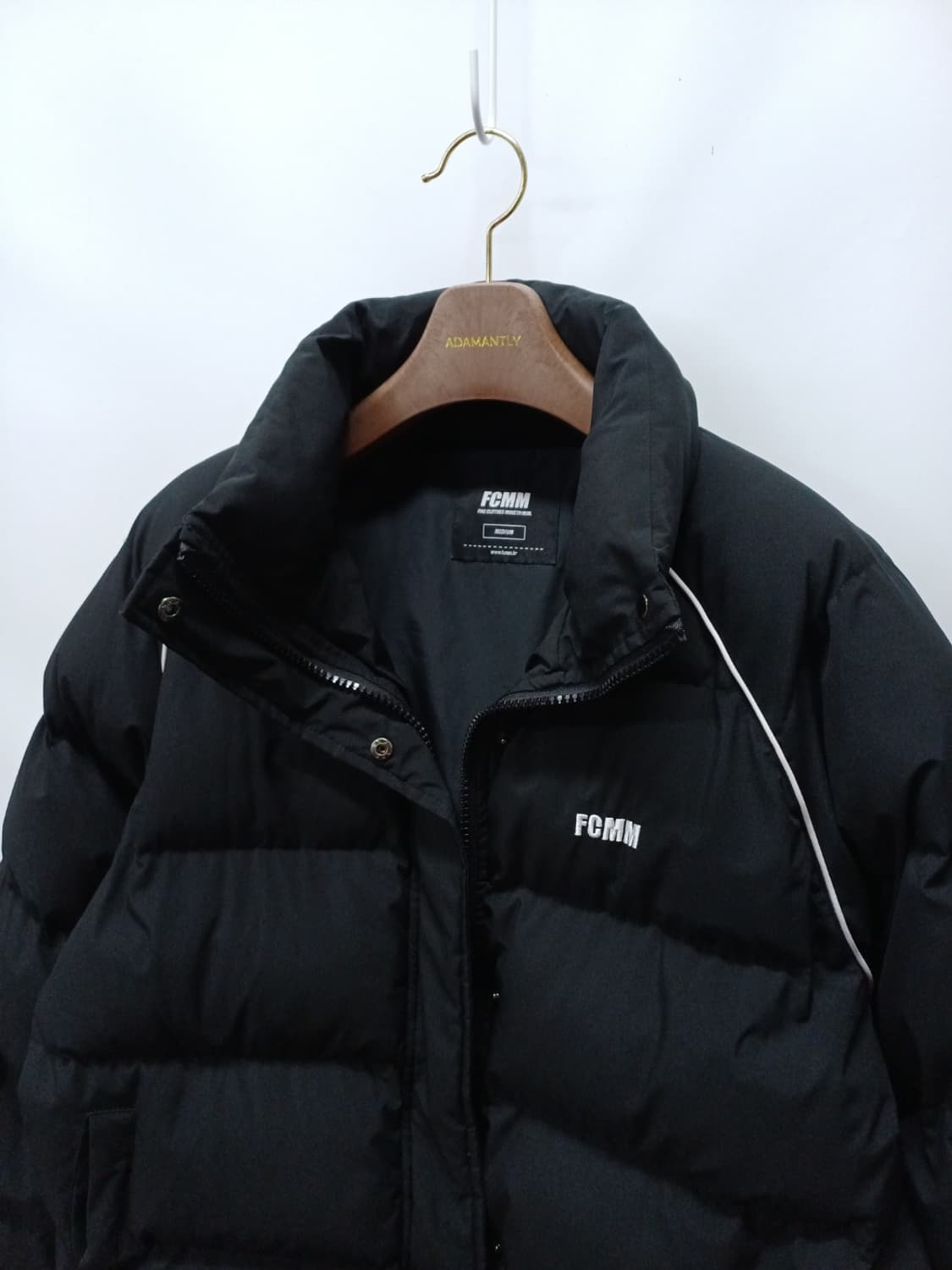 FCMM 파이핑 블랙 숏패딩 (M 95~100) 상품이미지5