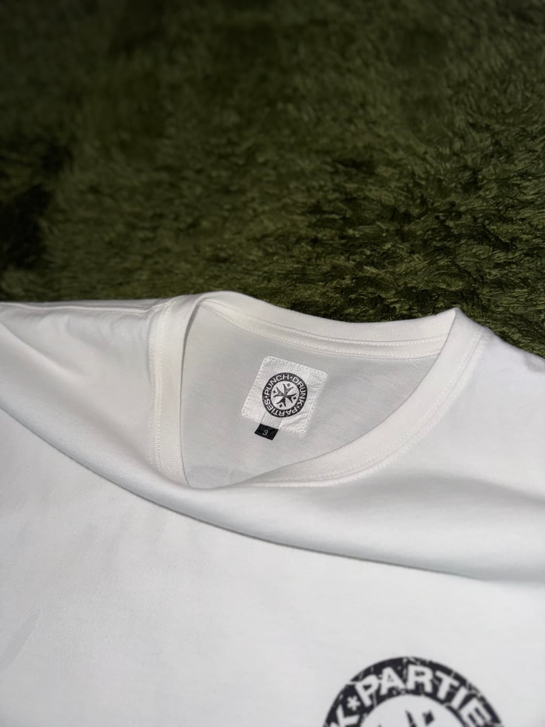 [3] 펀치드렁크파티즈 싱글 스티치 로고 티셔츠 화이트 상품이미지3